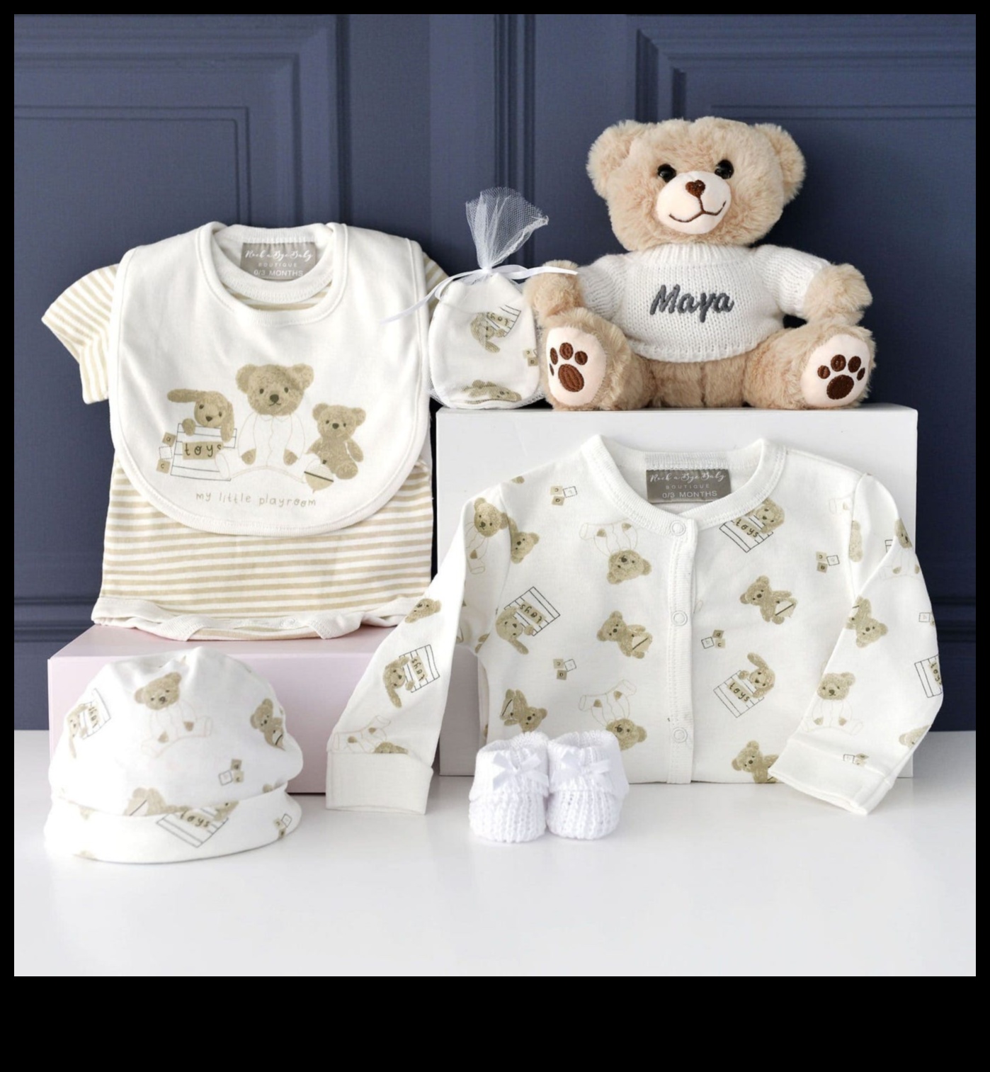 القوام الرقيق الدليل النهائي لاختيار الملابس المريحة لطفلك 5 القوام الرقيق: خيارات مريحة للطفل