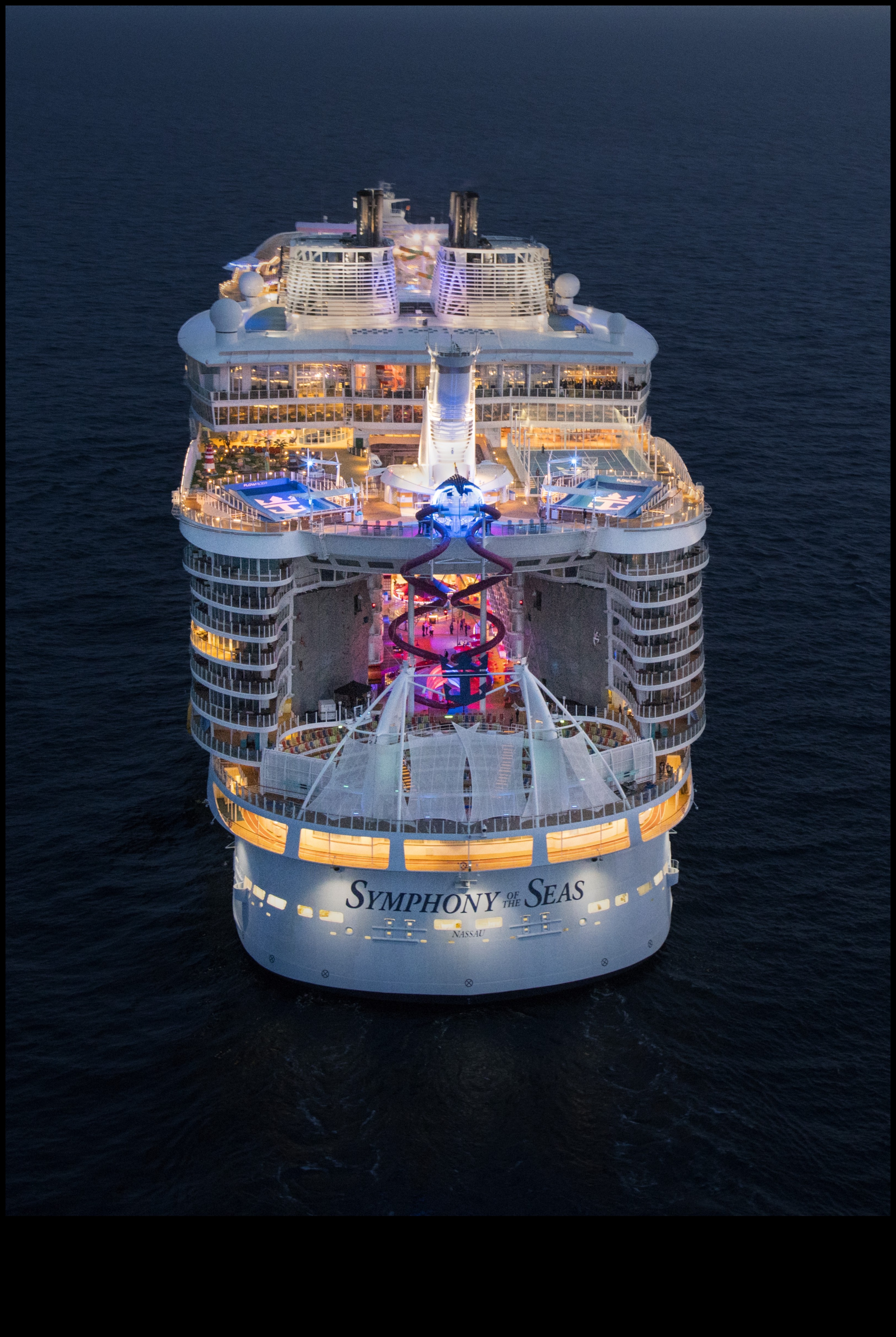 سمفونية البحر 2 السمفونية الساحلية: حيث ترقص الأرض والبحر معًا